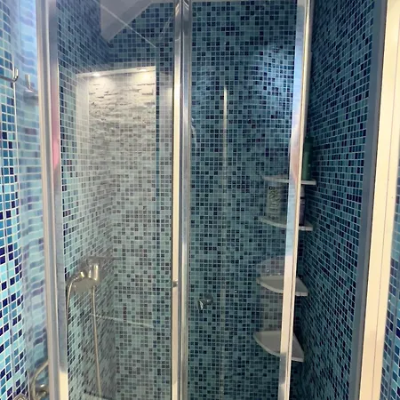Apartment Crystal Luxe